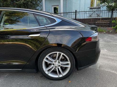Tesla Model S 2014 черный - фото 11