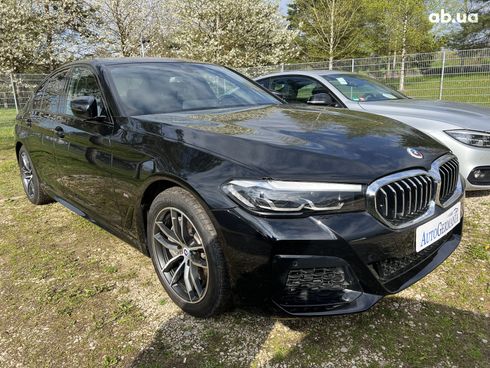 BMW 5 серия 2023 - фото 27