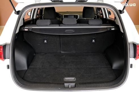 Kia Sportage 2020 белый - фото 9