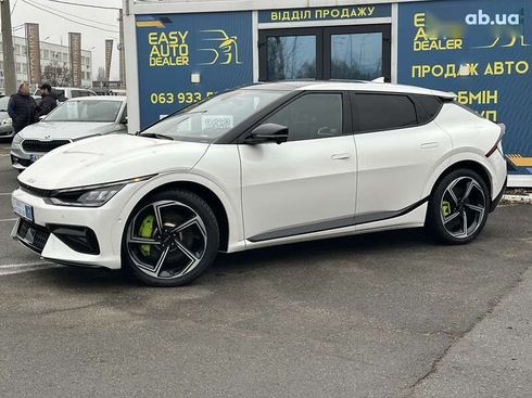 Kia EV6 2023 - фото 10
