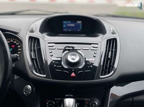 Ford Kuga 2013 - фото 17