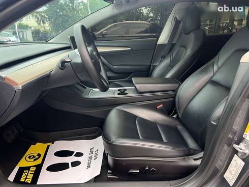 Tesla Model 3 2023 - фото 10