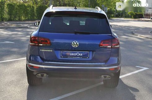 Volkswagen Touareg 2018 - фото 24