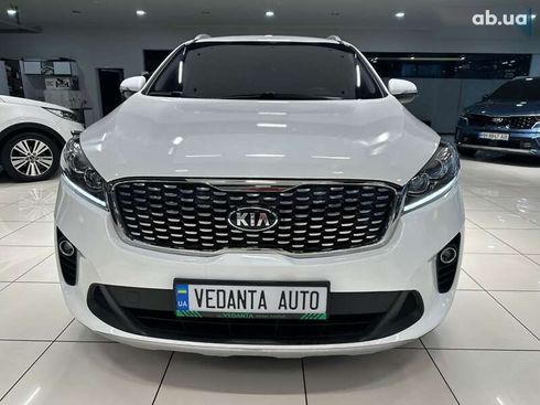 Kia Sorento 2017 - фото 2