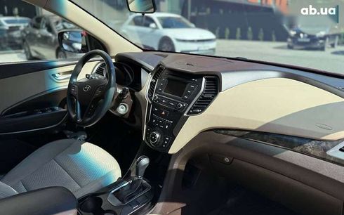 Hyundai Santa Fe 2017 - фото 17
