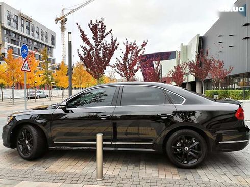 Volkswagen Passat 2015 - фото 13