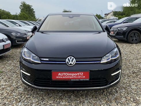 Volkswagen e-Golf 2020 - фото 28