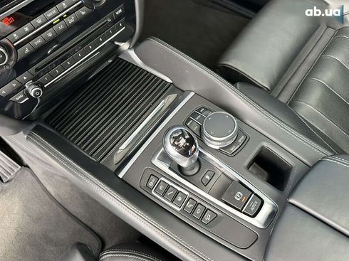 BMW X5 M 2018 - фото 12