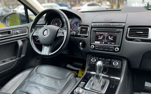 Volkswagen Touareg 2017 - фото 20