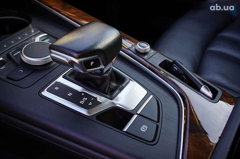 Audi A4 2019 - фото 27