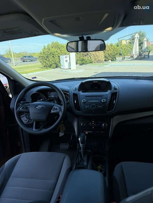 Ford Escape 2017 - фото 10