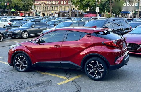 Toyota C-HR 2020 - фото 3