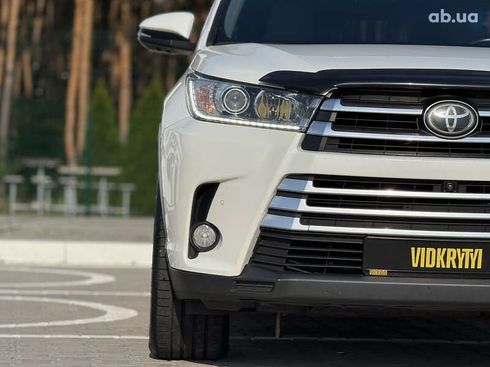Toyota Highlander 2017 - фото 6