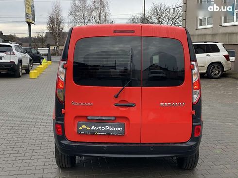 Renault Kangoo 2018 - фото 18