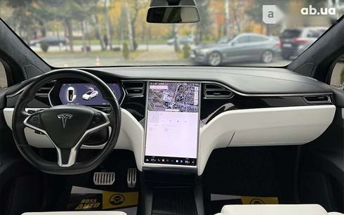 Tesla Model X 2018 - фото 18