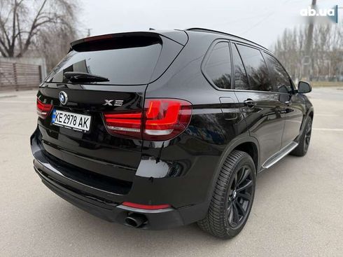 BMW X5 2015 - фото 11