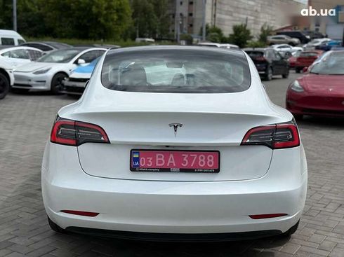 Tesla Model 3 2023 - фото 7