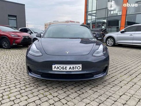 Tesla Model 3 2022 - фото 7