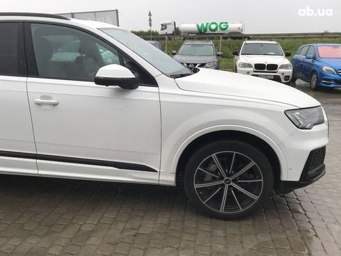 Audi Q7 2022 белый - фото 15