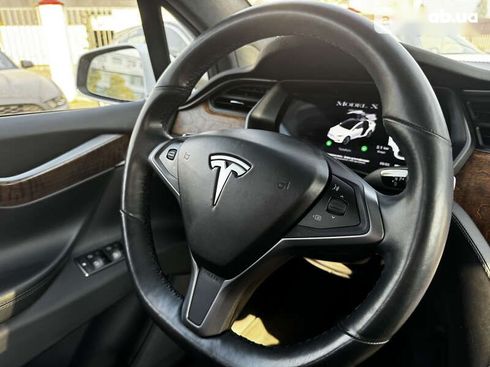 Tesla Model X 2019 - фото 27