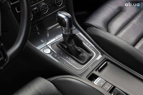 Volkswagen e-Golf 2018 - фото 23