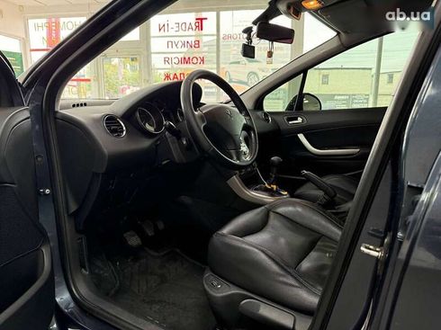 Peugeot 308 2012 - фото 25