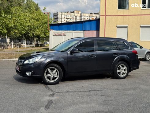Subaru Legacy Outback 2010 серый - фото 2