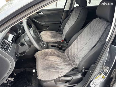 Volkswagen Jetta 2012 серый - фото 14