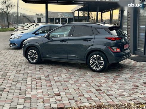 Hyundai Kona Electric 2022 - фото 7