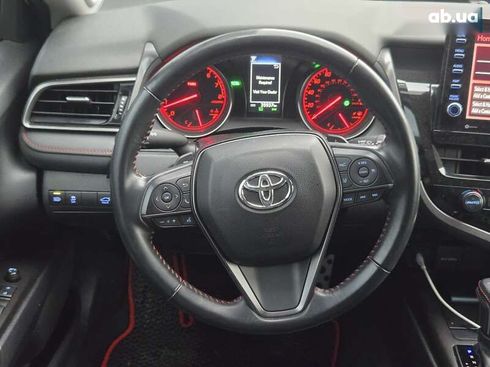 Toyota Camry 2021 - фото 20