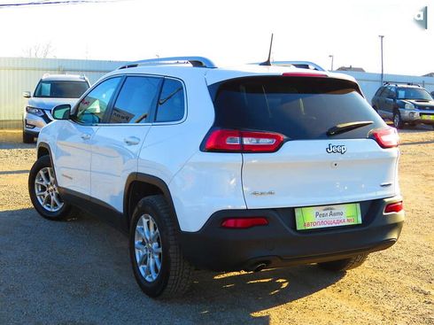 Jeep Cherokee 2017 - фото 3