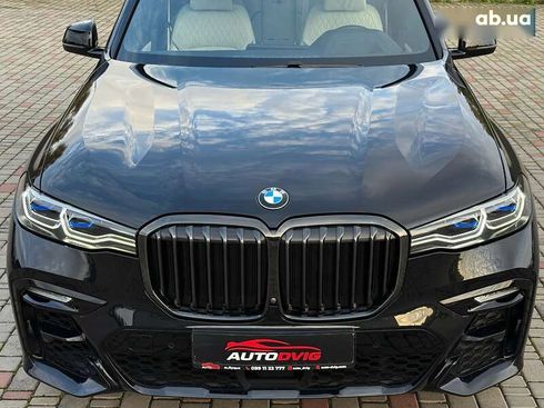 BMW X7 2022 - фото 11