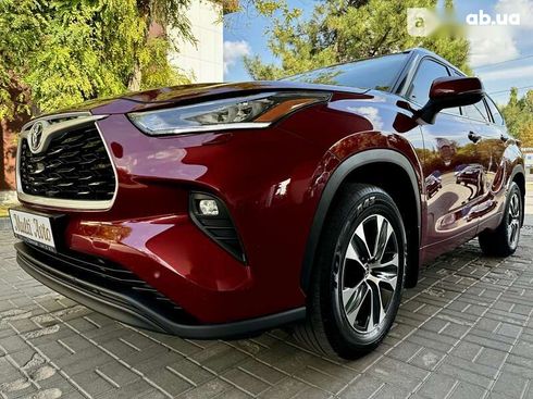 Toyota Highlander 2022 - фото 5