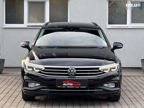 Volkswagen Passat 2020 - фото 9