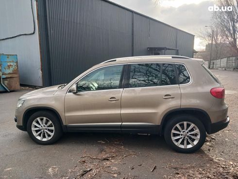 Volkswagen Tiguan 2014 бежевый - фото 11