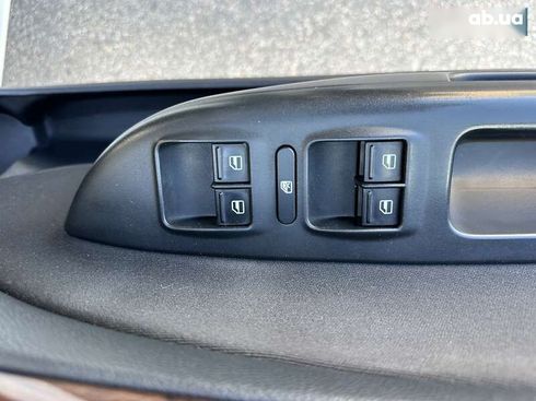 Skoda Octavia 2012 - фото 25
