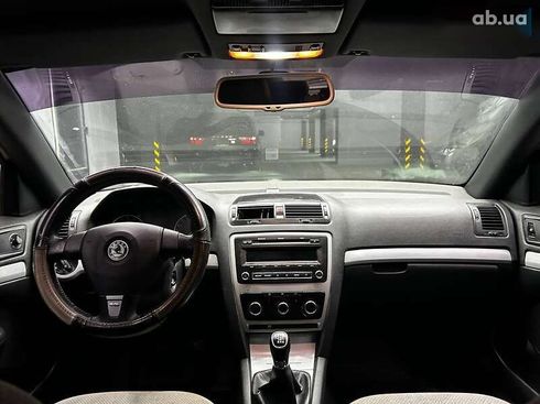 Skoda Octavia 2011 - фото 12