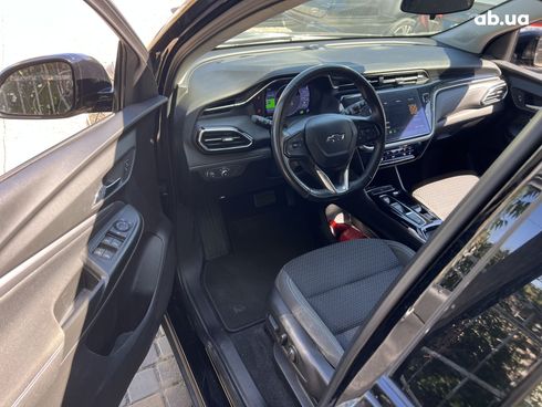 Chevrolet Bolt 2022 серый - фото 3