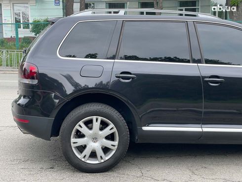 Volkswagen Touareg 2008 черный - фото 5