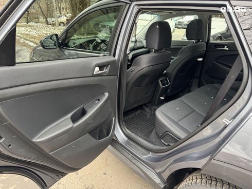 Hyundai Tucson 2019 серый - фото 9