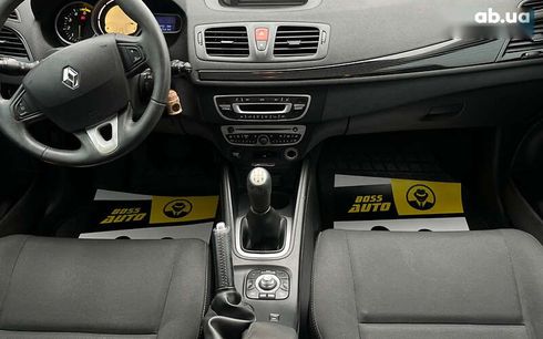 Renault Megane 2010 - фото 14