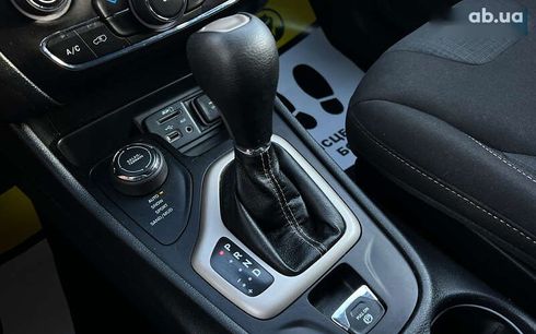 Jeep Cherokee 2017 - фото 15