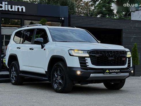 Toyota Land Cruiser 2022 - фото 3
