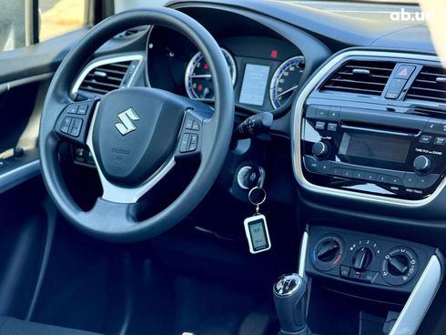 Suzuki SX4 2019 серый - фото 13