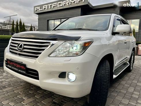 Lexus LX 2010 - фото 25