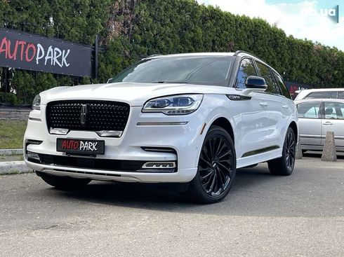 Lincoln Aviator 2022 - фото 3