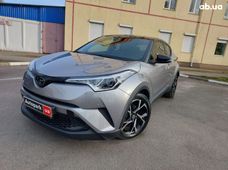 Продажа б/у Toyota C-HR 2019 года - купить на Автобазаре