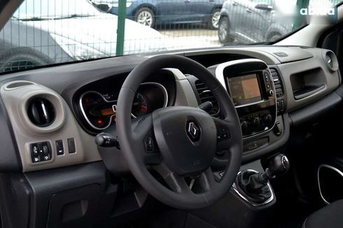 Renault Trafic 2017 - фото 25