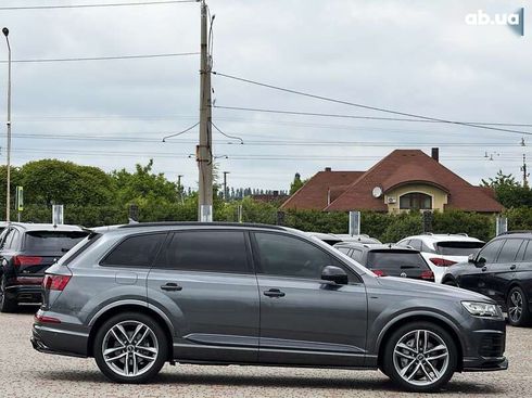 Audi Q7 2019 - фото 3