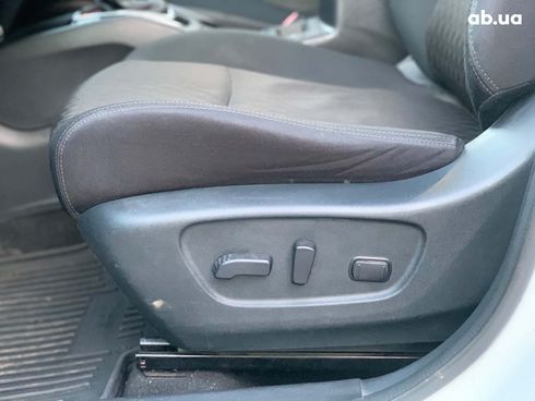 Nissan Rogue 2018 белый - фото 26